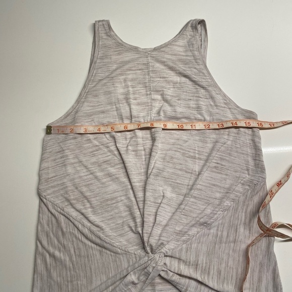 Athleta Twist Tank Top Sleeveless Gray Size Medium - Picture 7 of 8